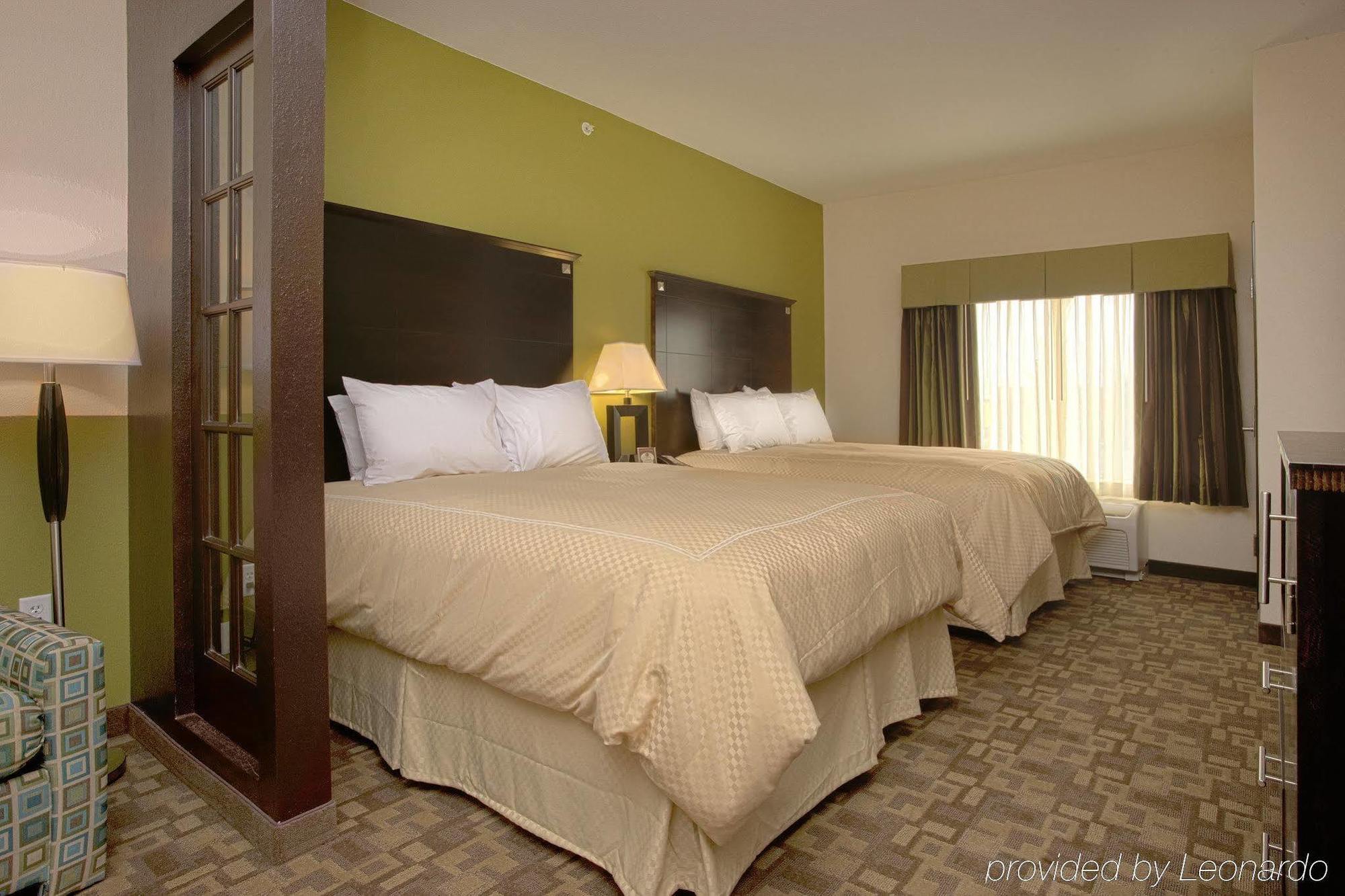 Comfort Suites Lake City Room photo
